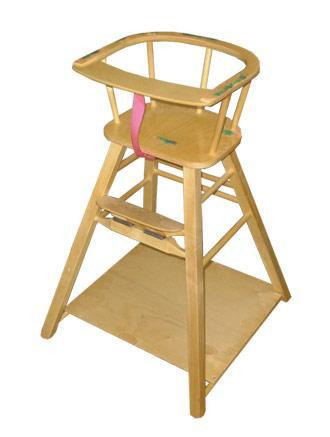 Классический деревянный стульчик для кормления